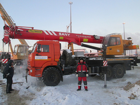 Автокран КС-5572А-241KC-5573A-243