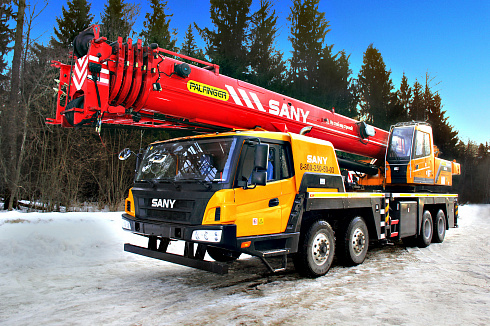 Автокран STC500
